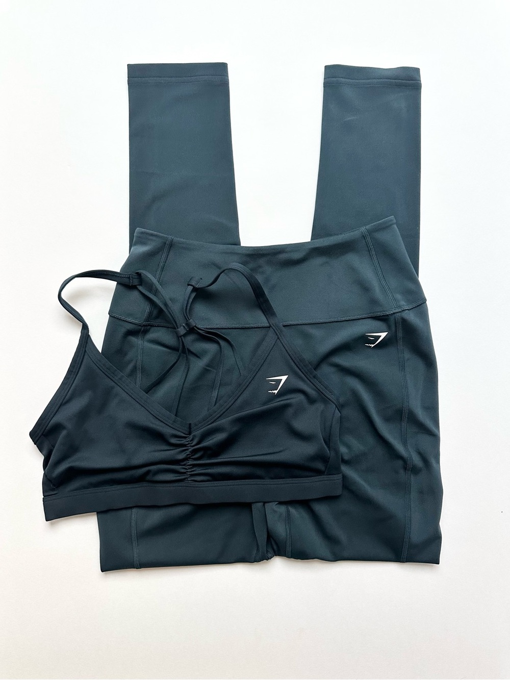 Gymshark M/M Legacy Leggings & Ruched Strappy Sports Bra Set